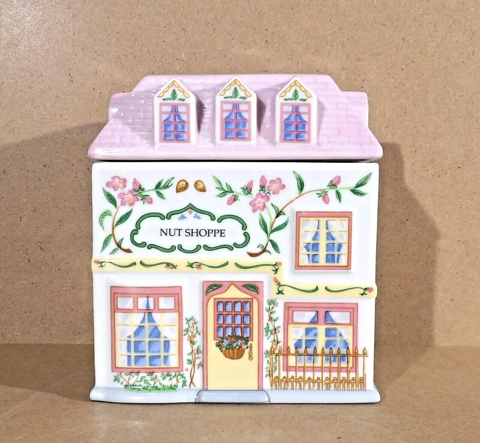 LENOX Spice Village NUT ShOPPE Canister Container 1993 with Lid GREAT condition