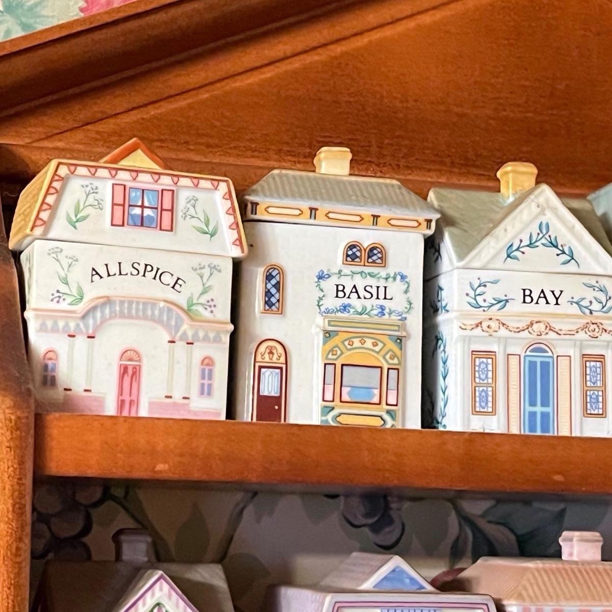 VINTAGE 1989 LENOX Spice Village Complete Set 24 Handcrafted Fine Porcelain MINT