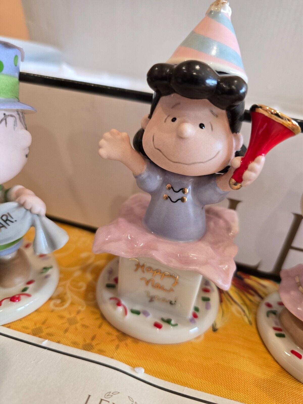 NEW In Box Lenox Peanuts Happy New Year Figurines Party 5 PC