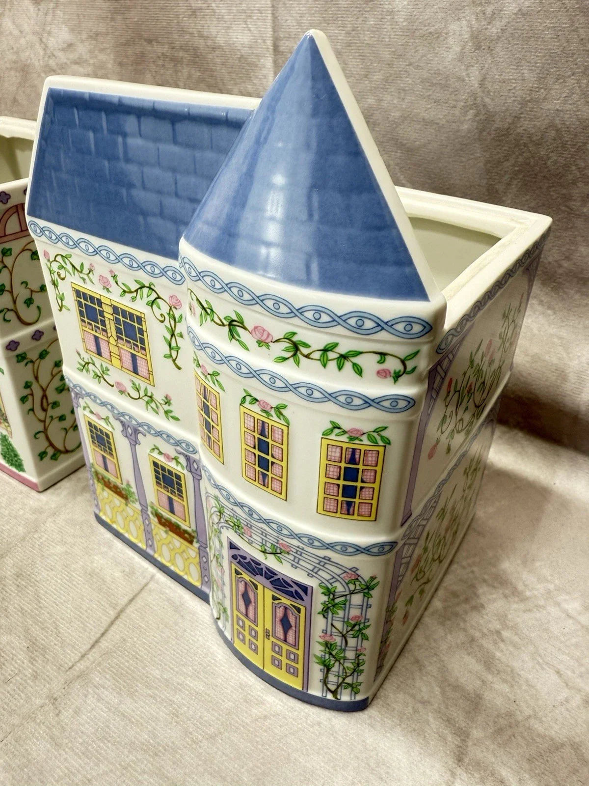 LENOX SPICE VILLAGE Planters Set 2 Pink & Blue 1993 Vintage w/ COA Box Porcelain