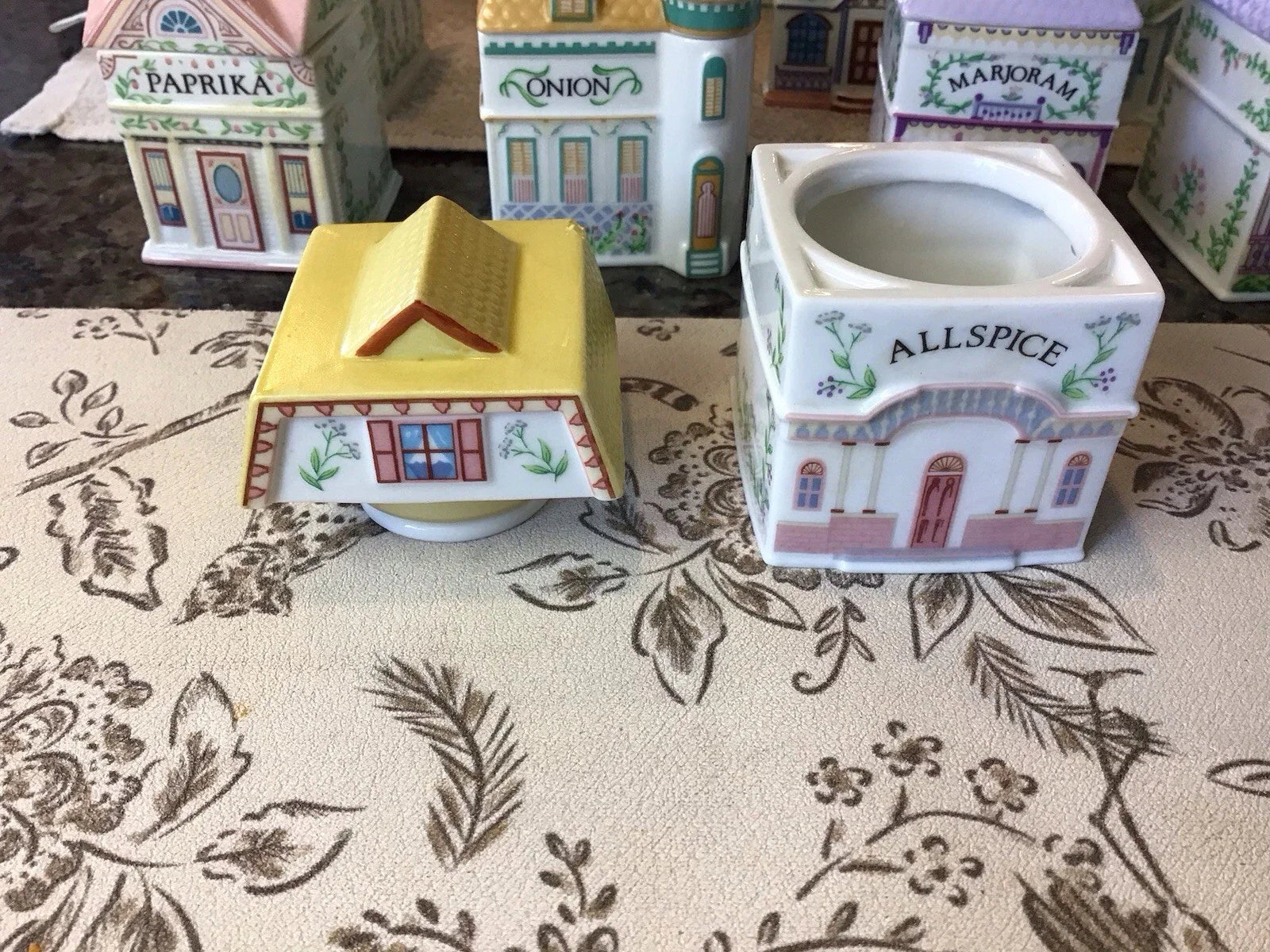 VINTAGE 1989 LENOX Spice Village Complete Set 24 Jar & Rack Porcelain Wood MINTY