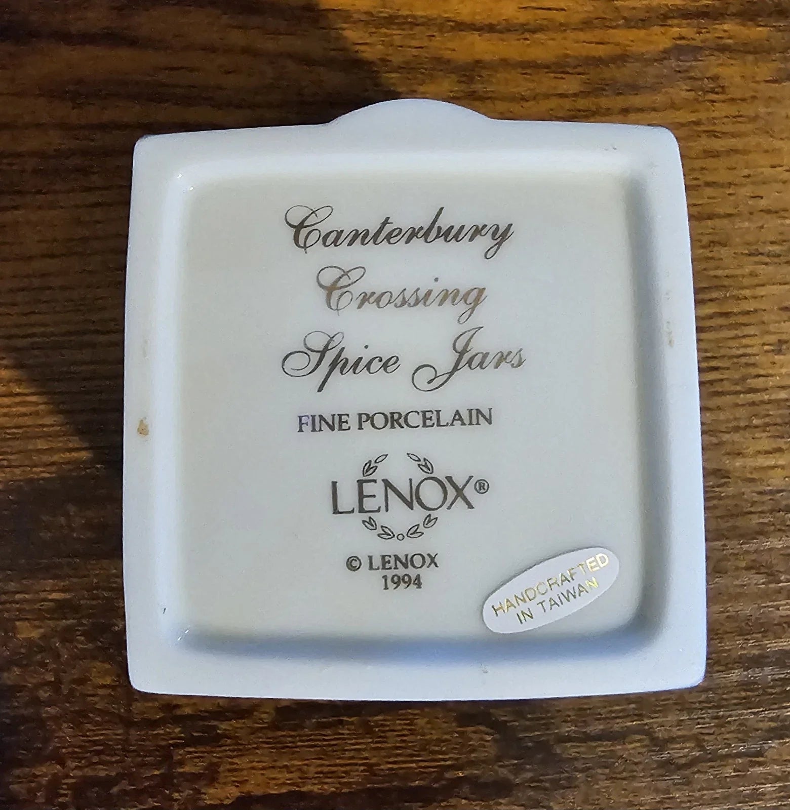 RARE SPICE VILLAGE by Lenox "Canterbury Crossing" 24 Spice Jars with Rack