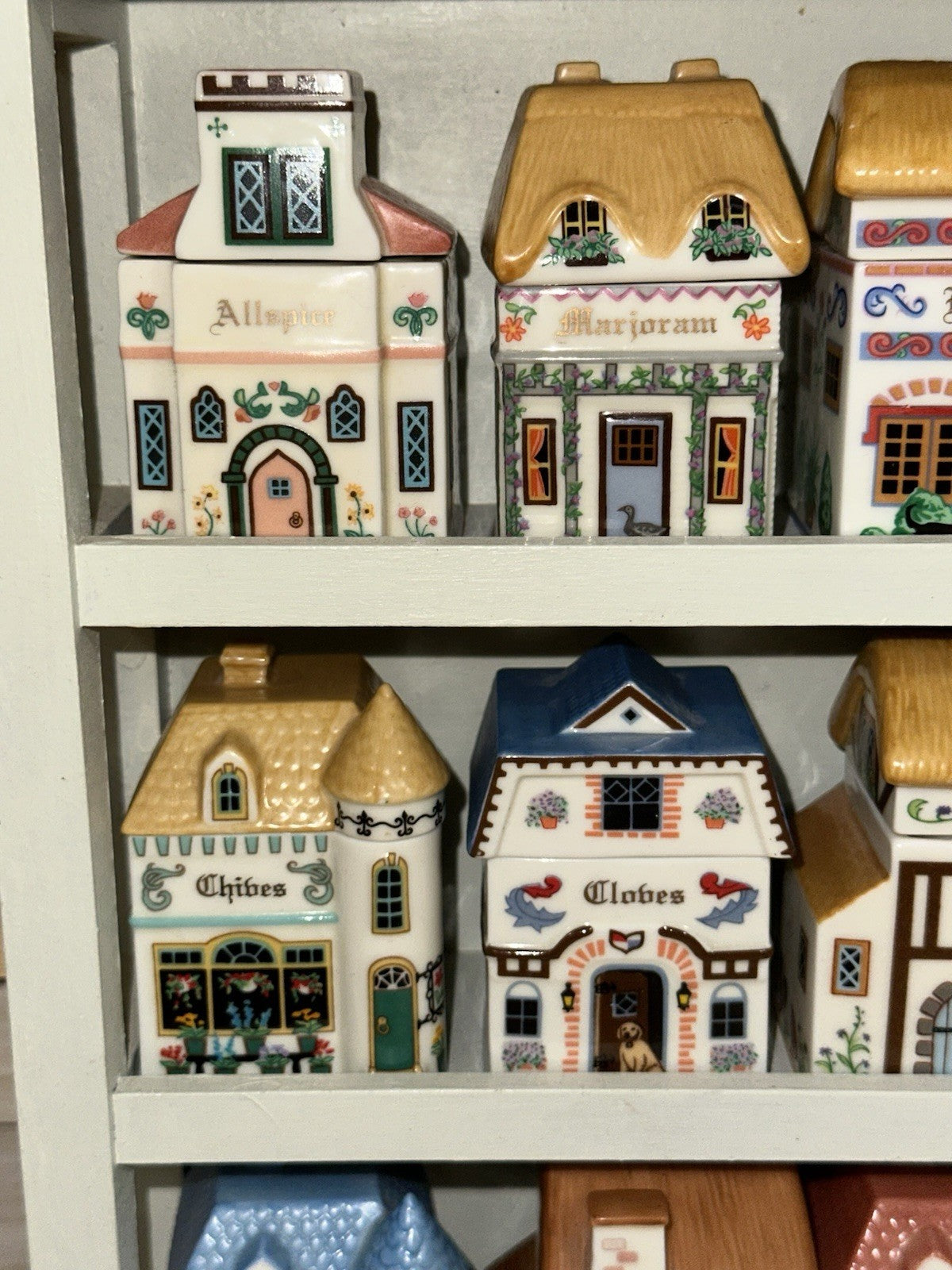 VTG Lenox Canterbury Crossing 1994 24 Spice Jars Wall Mount Display Rack GRAIL  All in very good unused condition.. one jar is missing the rubber stopper thing.