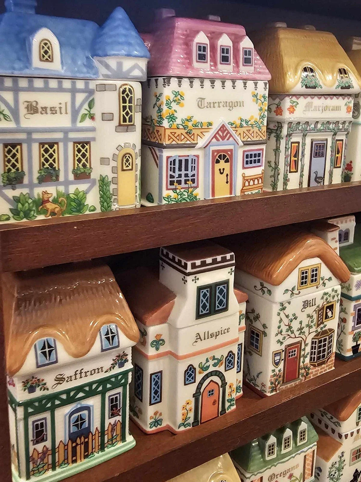 RARE SPICE VILLAGE by Lenox "Canterbury Crossing" 24 Spice Jars with Rack